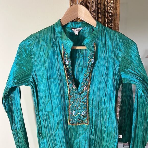 Women’s Indian Hand-Embroidered Kurti Tunic Top Size Small Teal Long - Picture 3 of 7